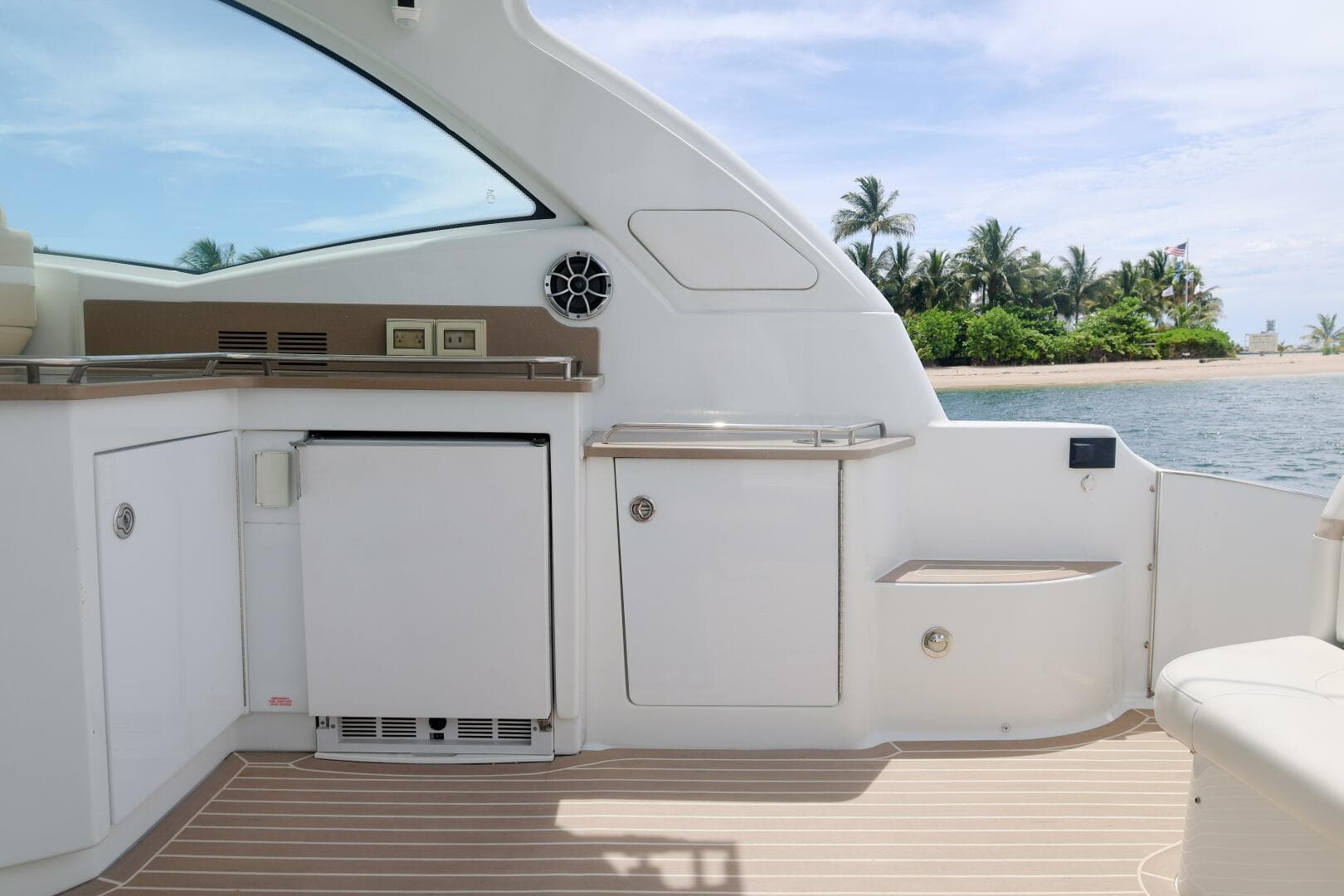 2013 Formula 45 Yacht — photo 18