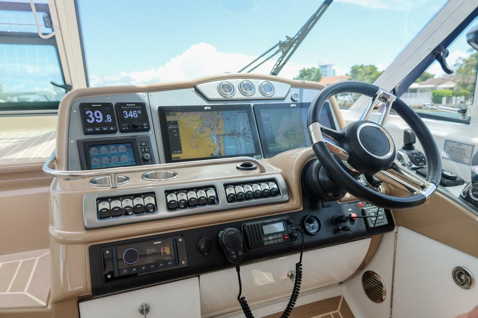 2013 Formula 45 Yacht — photo 24