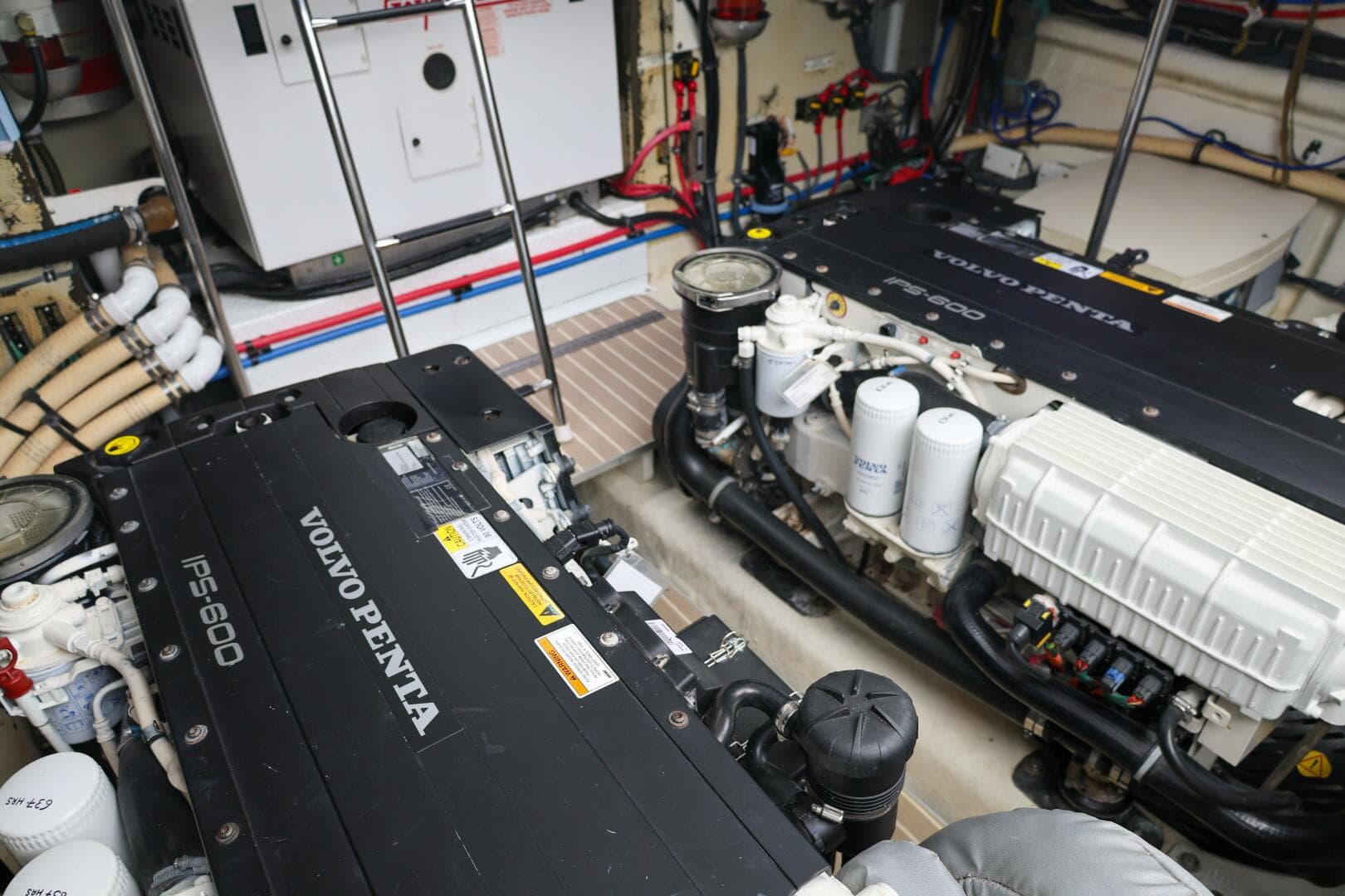 2013 Formula 45 Yacht — photo 70