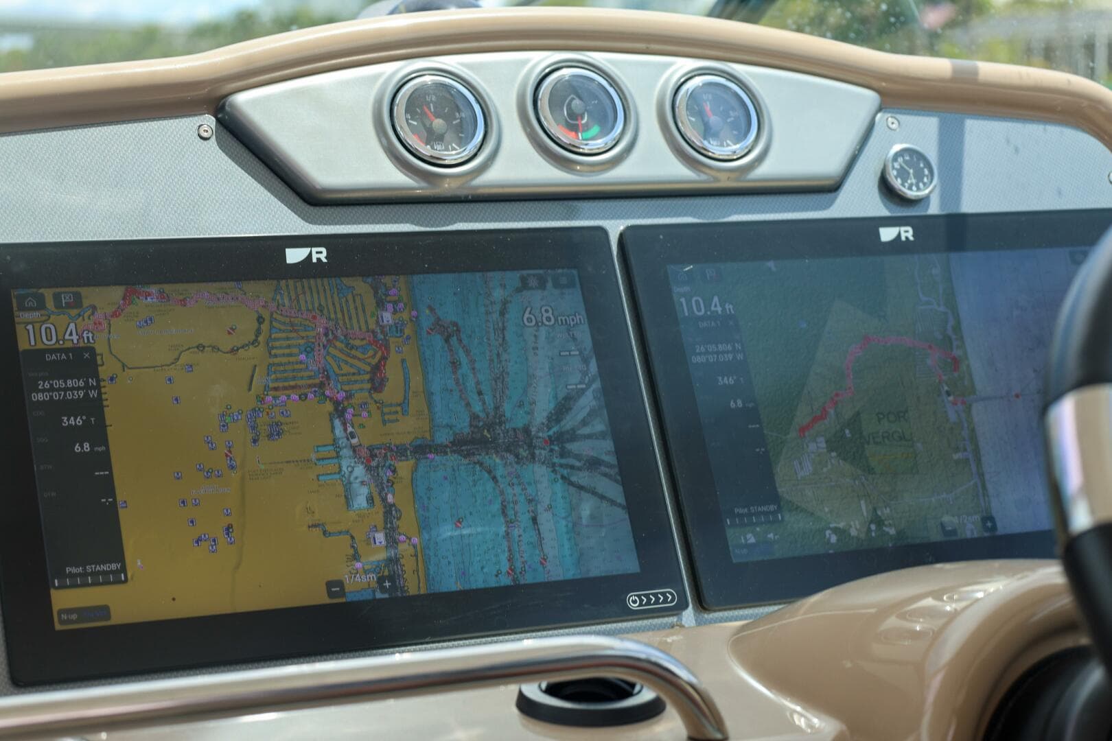 2013 Formula 45 Yacht — photo 27