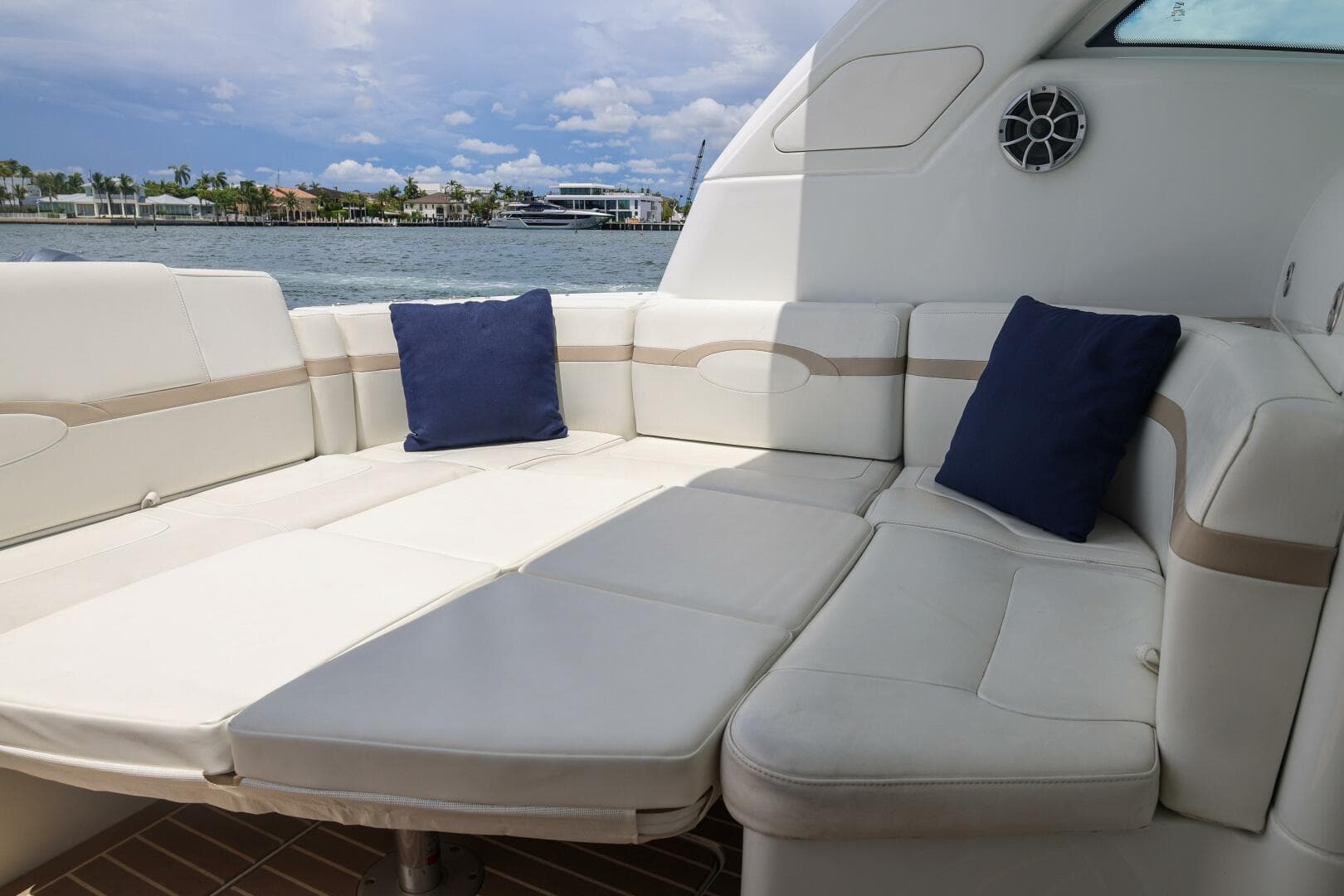 2013 Formula 45 Yacht — photo 15