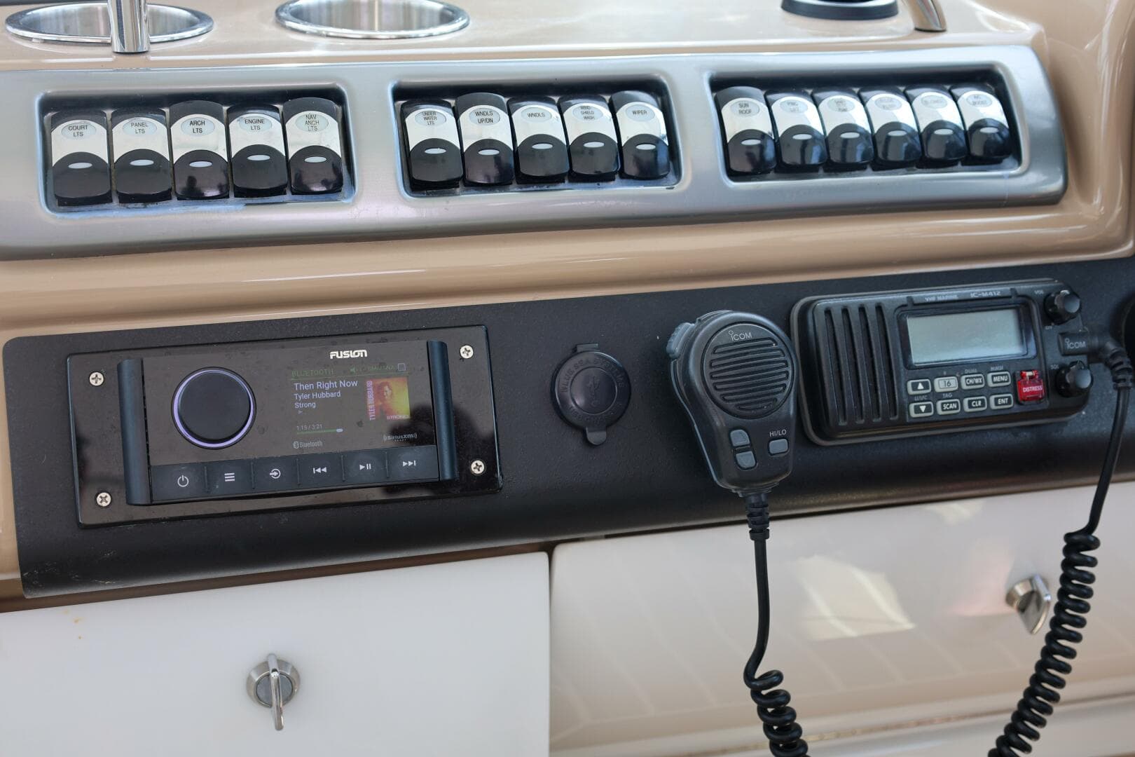2013 Formula 45 Yacht — photo 26