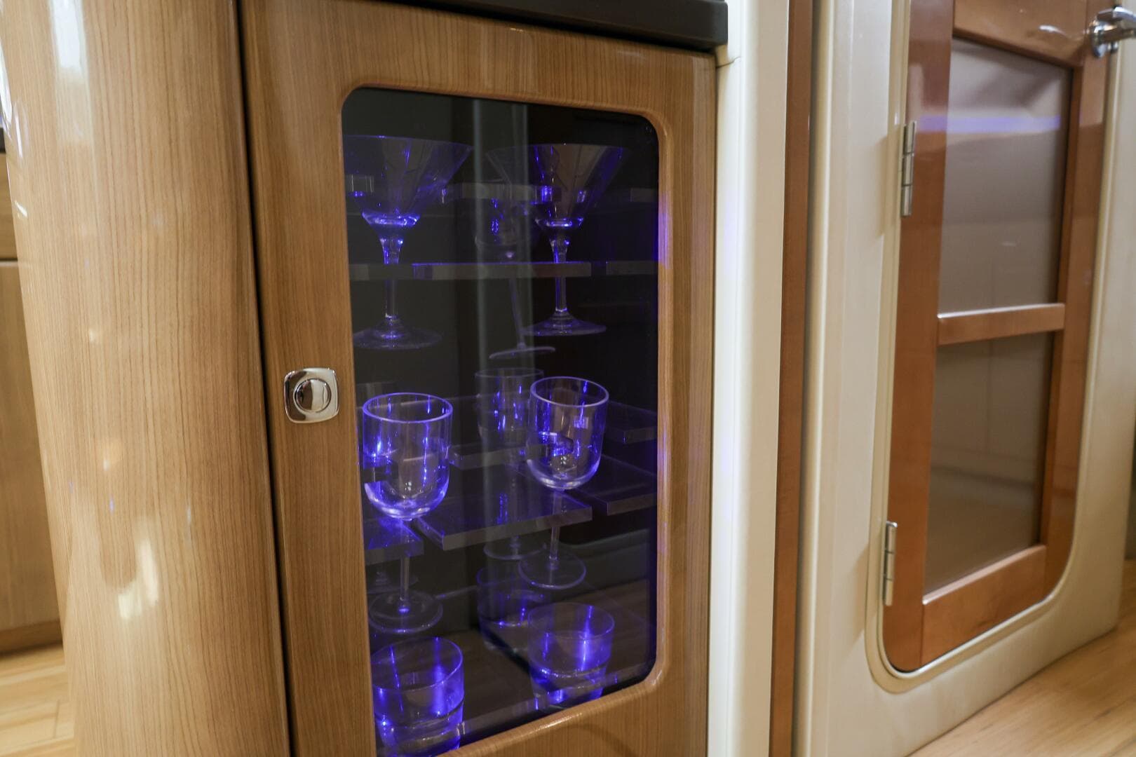 2013 Formula 45 Yacht — photo 40