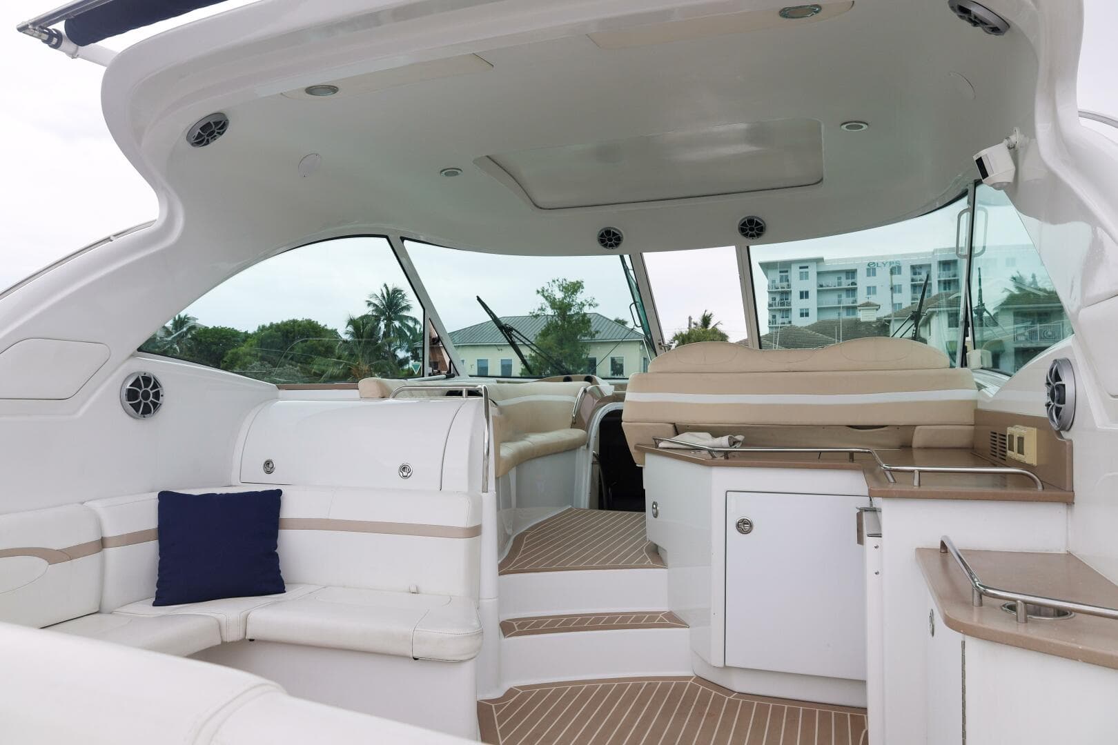 2013 Formula 45 Yacht — photo 19