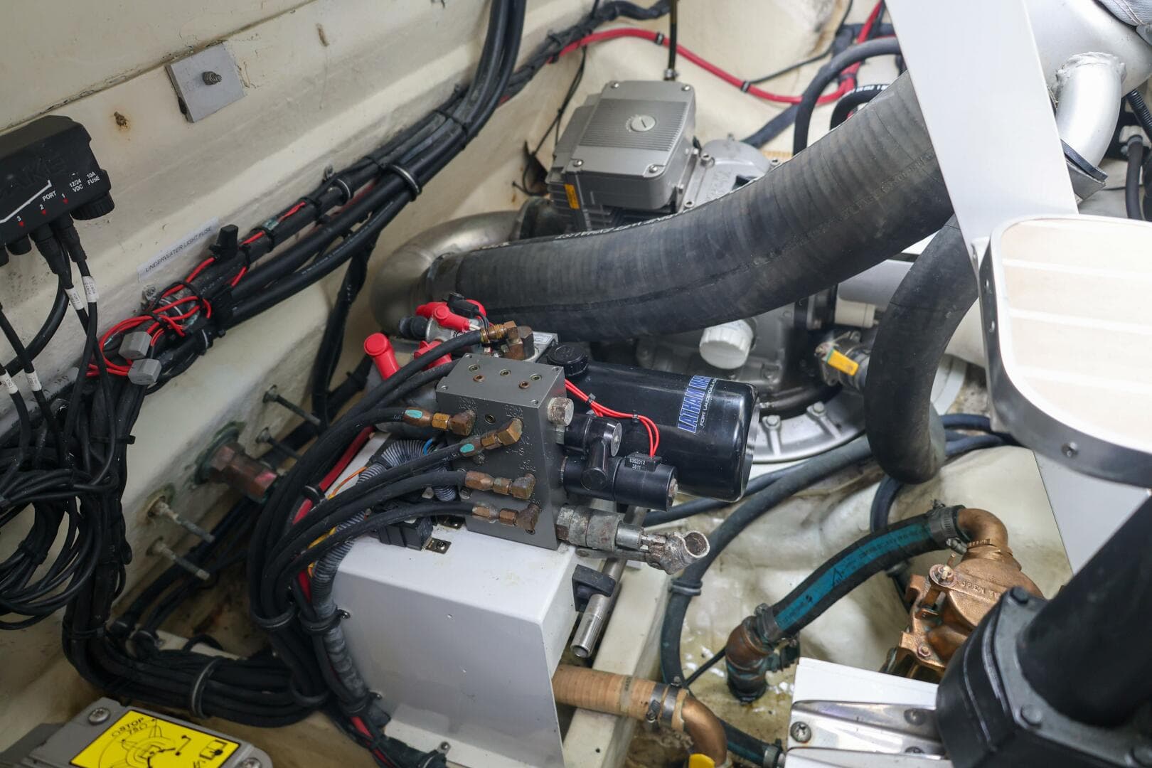 2013 Formula 45 Yacht — photo 64