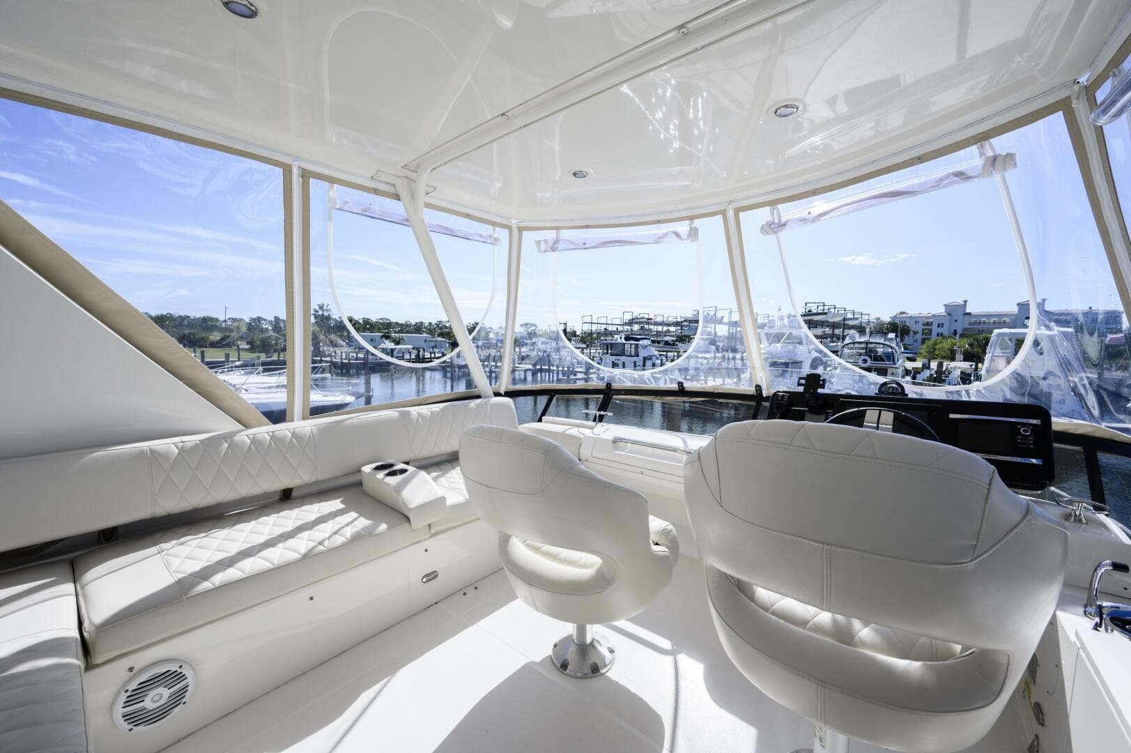 2017 Carver C40 — photo 17