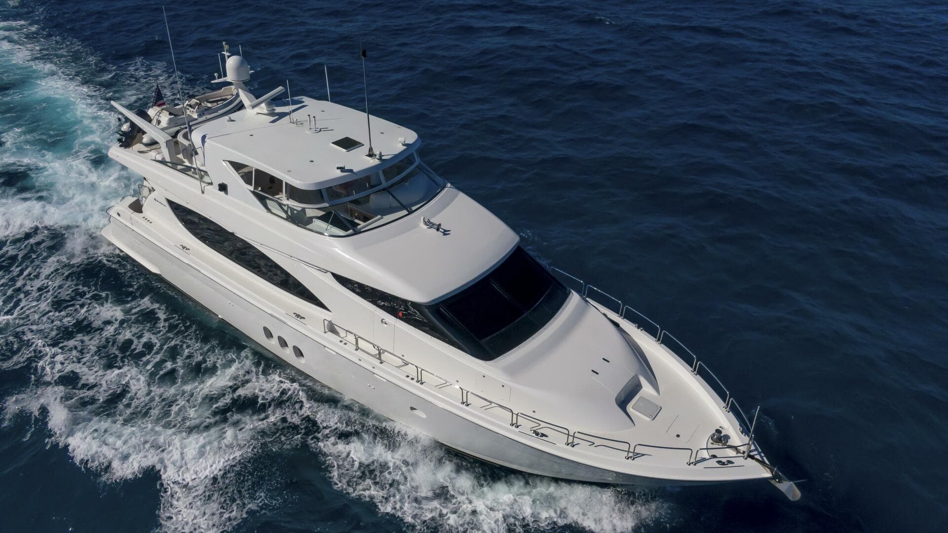 2007 Hatteras 80 — photo 69