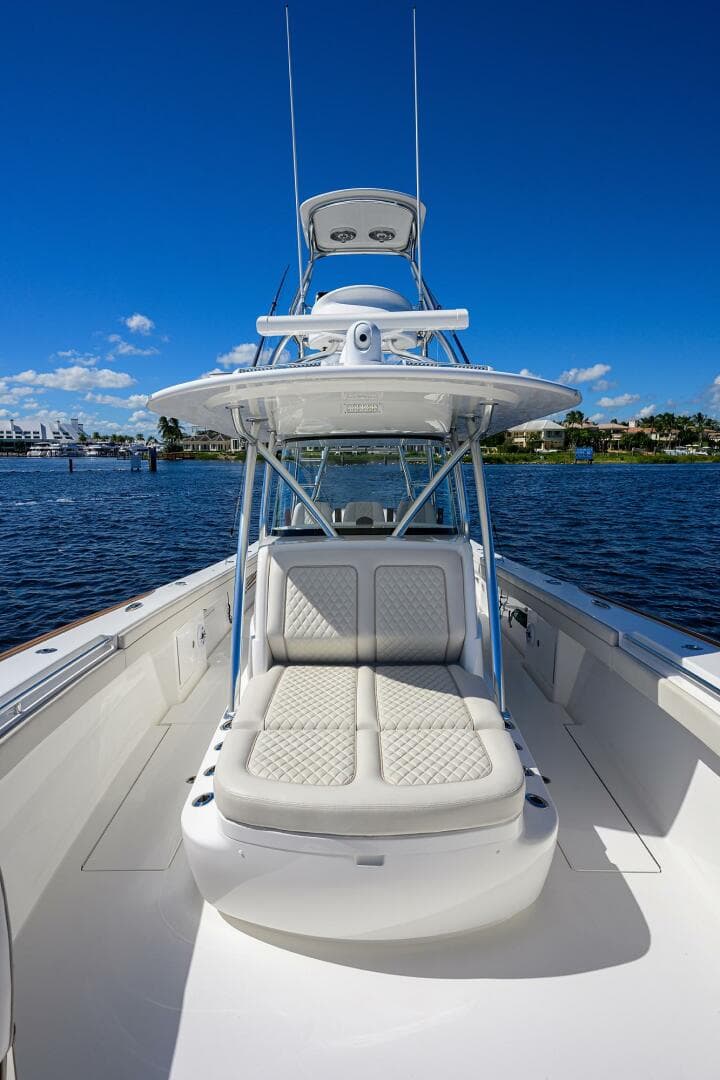 2022 Valhalla Boatworks V-41 — photo 9