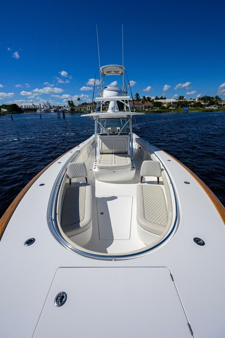 2022 Valhalla Boatworks V-41 — photo 13