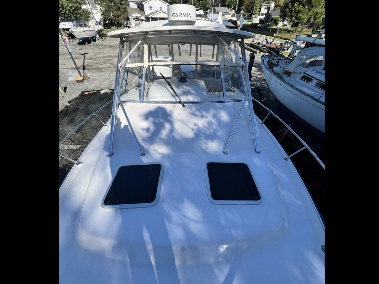 2004 Grady-White 330 Express — photo 32