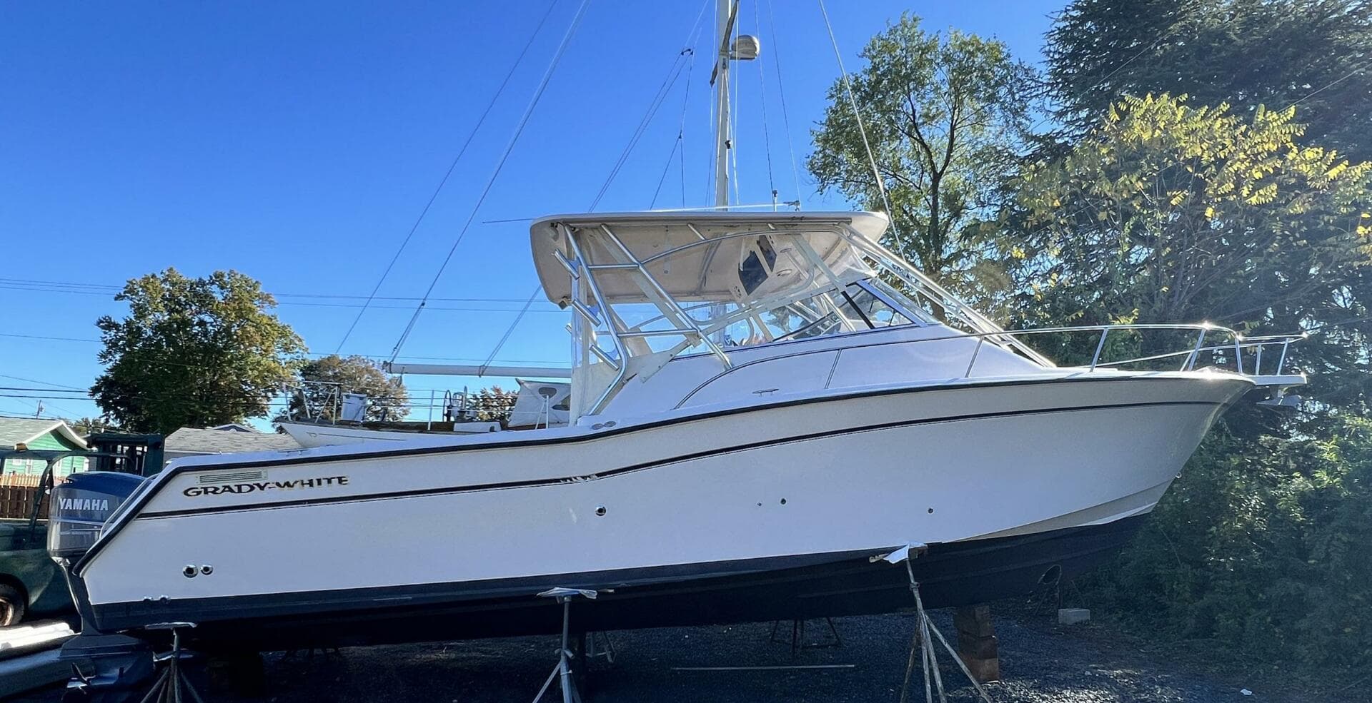 2004 Grady-White 330 Express — photo 3