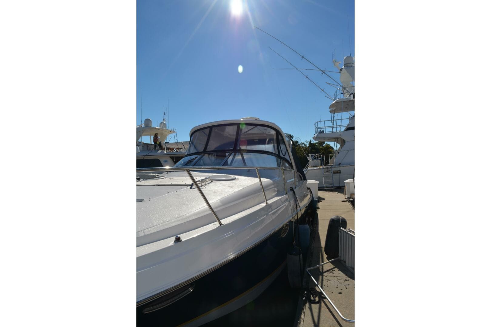 2007 Regal 3760 Sportyacht — photo 9