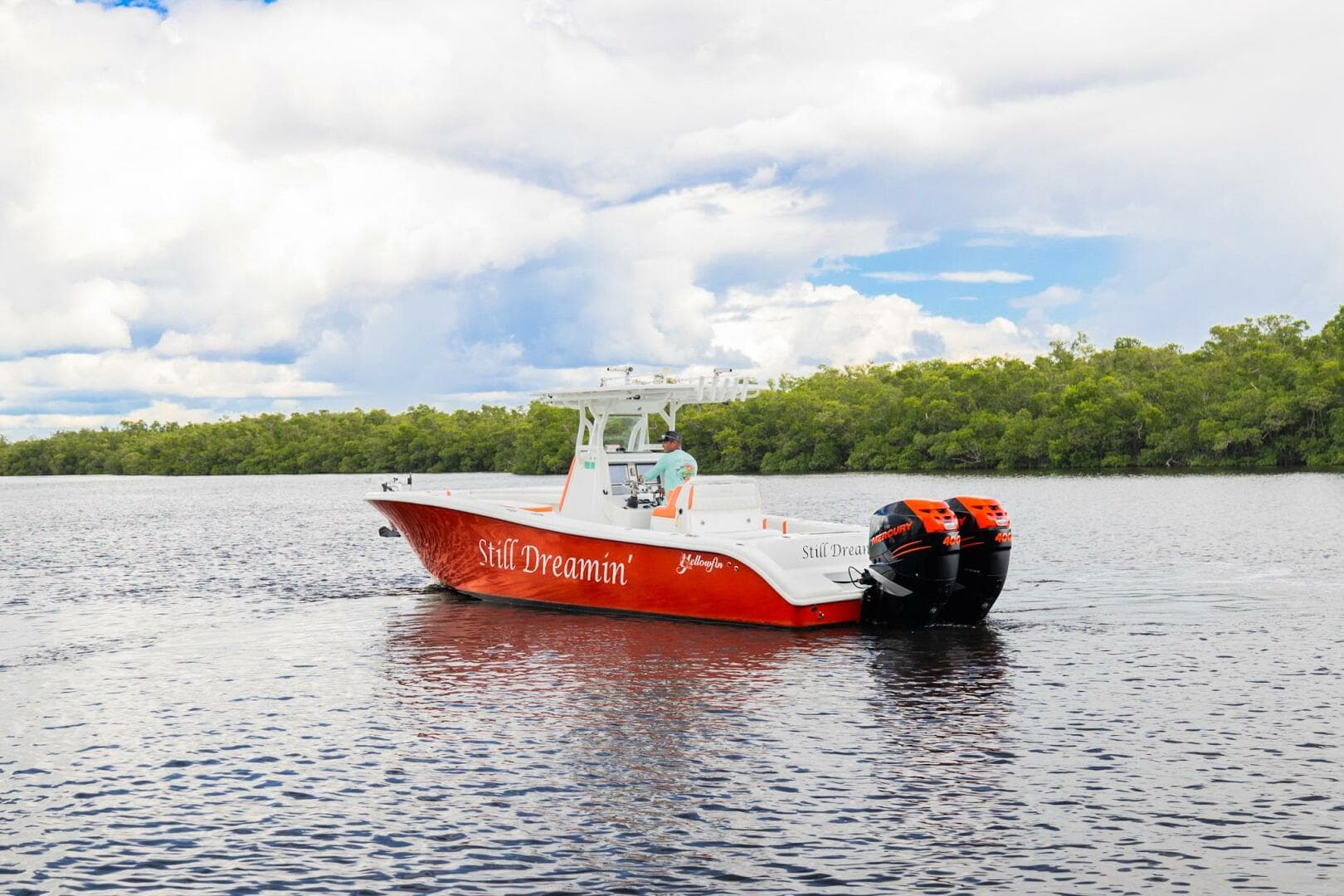 2015 Yellowfin 32 Offshore — photo 2