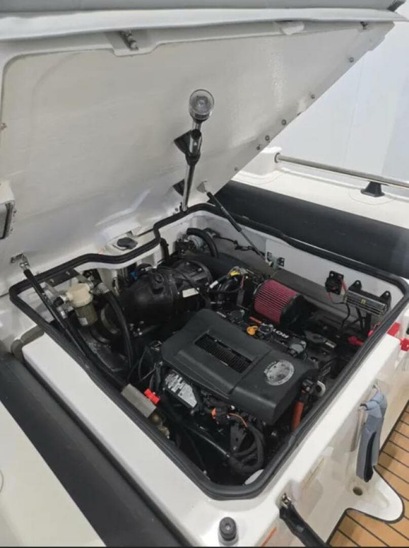 2024 Williams Jet Tenders 435 Sportjet — photo 7