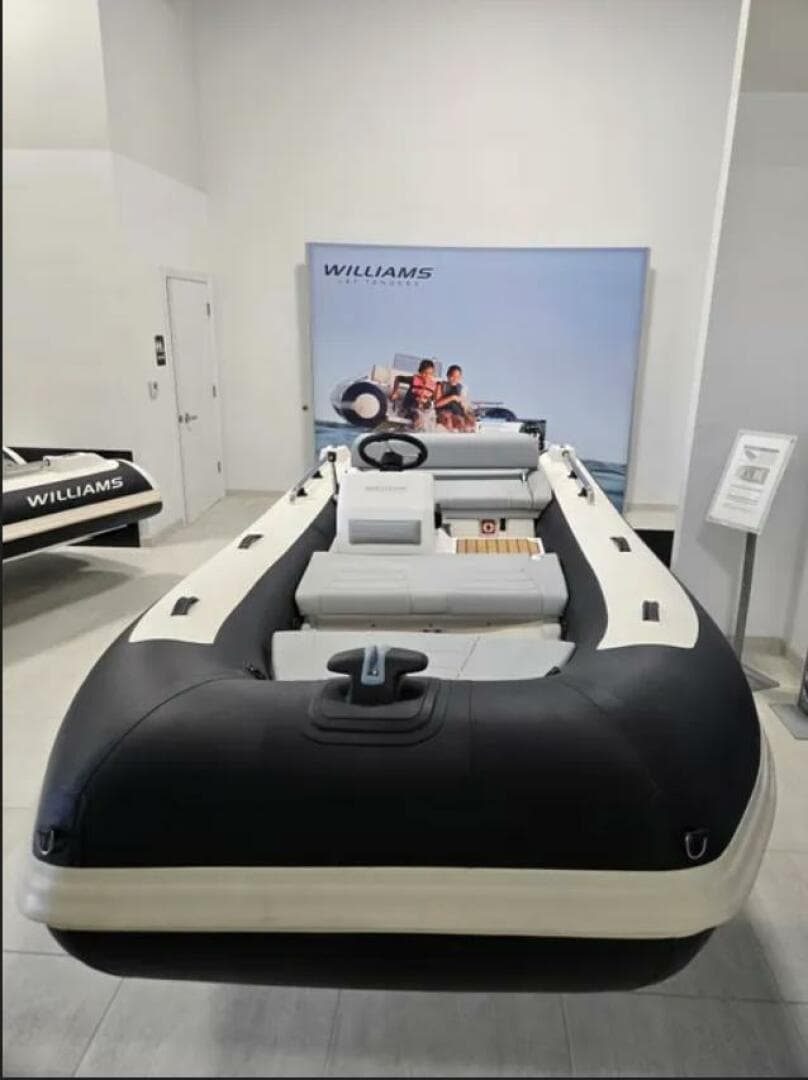 2024 Williams Jet Tenders 435 Sportjet — photo 6