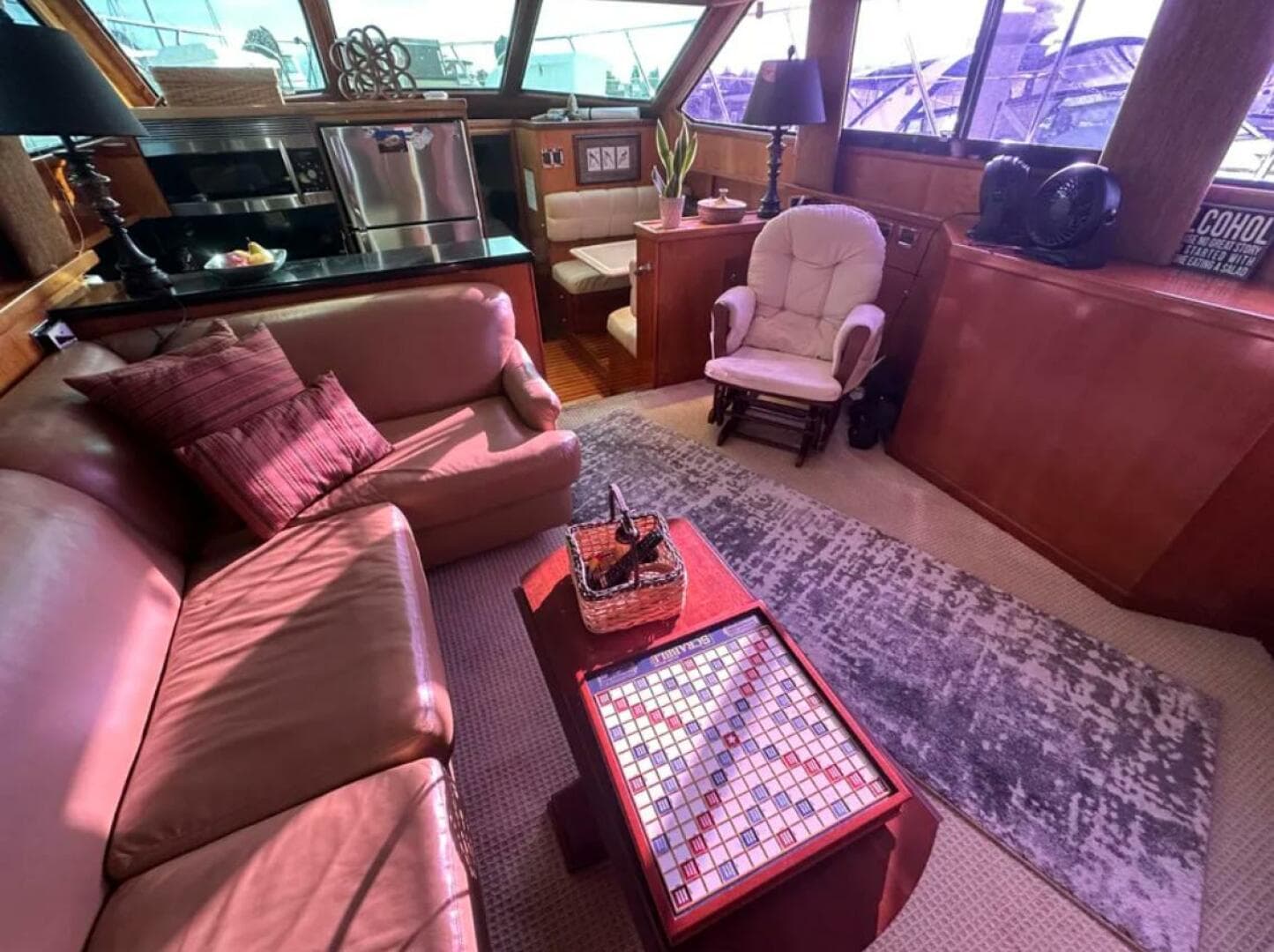 1994 Hatteras 48 Cockpit — photo 20