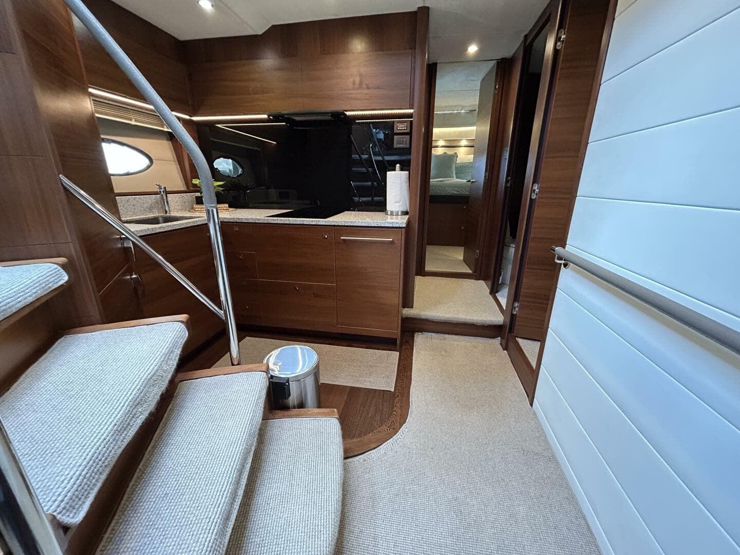 2014 Princess S72 — photo 17