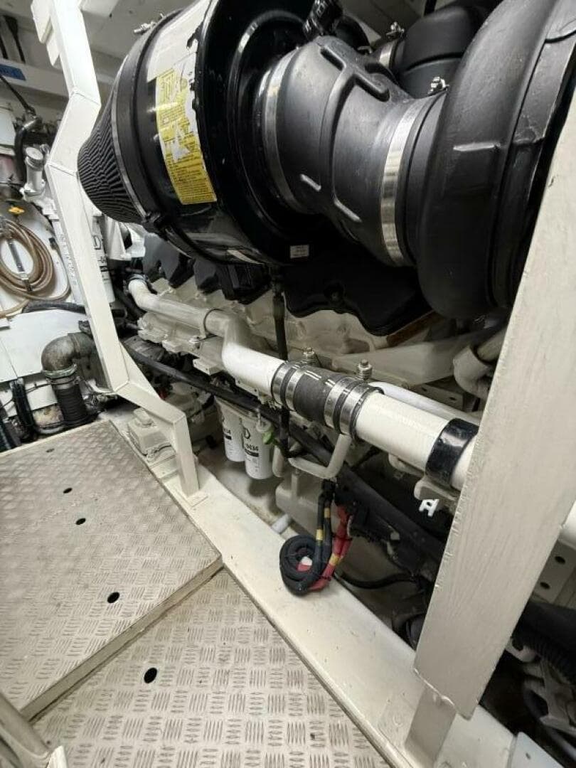 2014 Princess S72 — photo 44