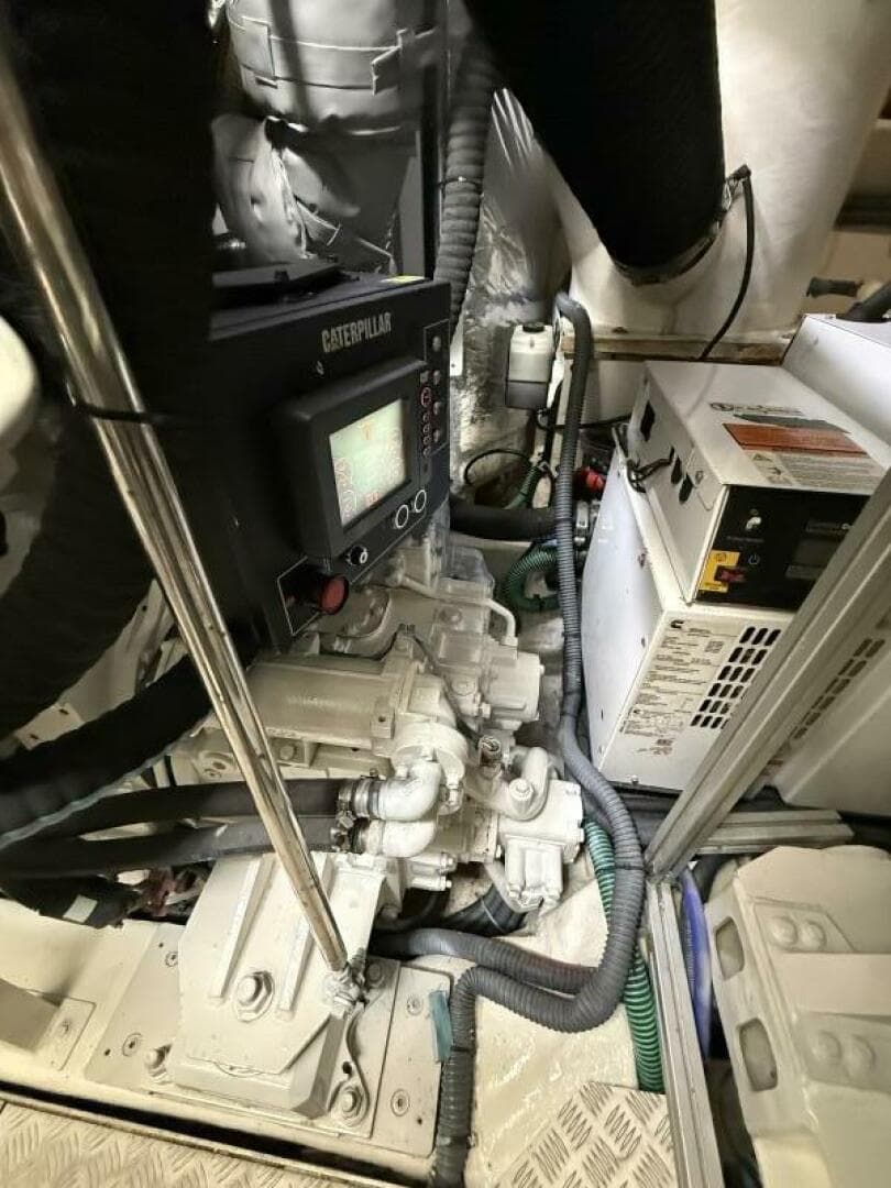 2014 Princess S72 — photo 43