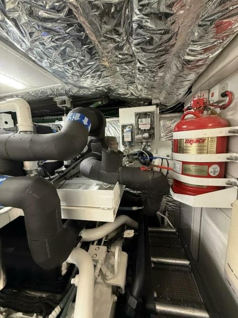 2014 Princess S72 — photo 47