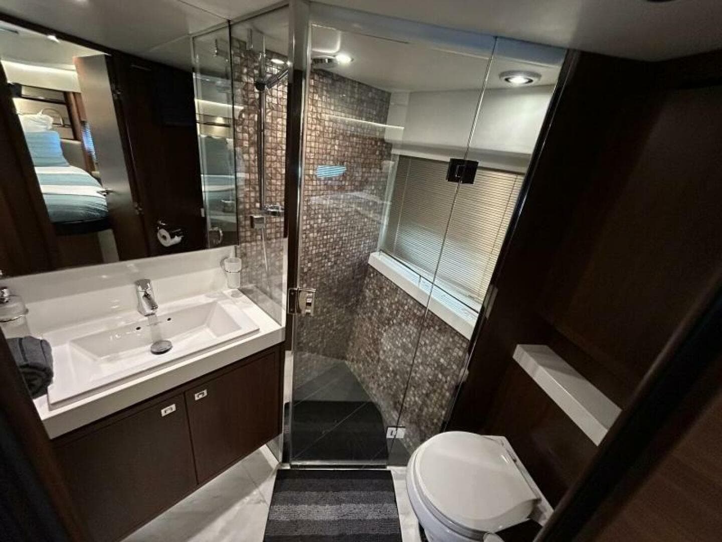 2014 Princess S72 — photo 28