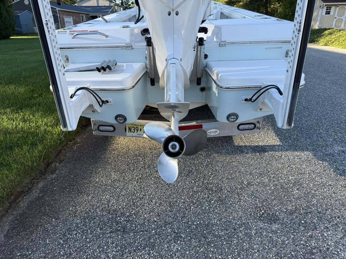 2023 Everglades 243 Center Console — photo 23