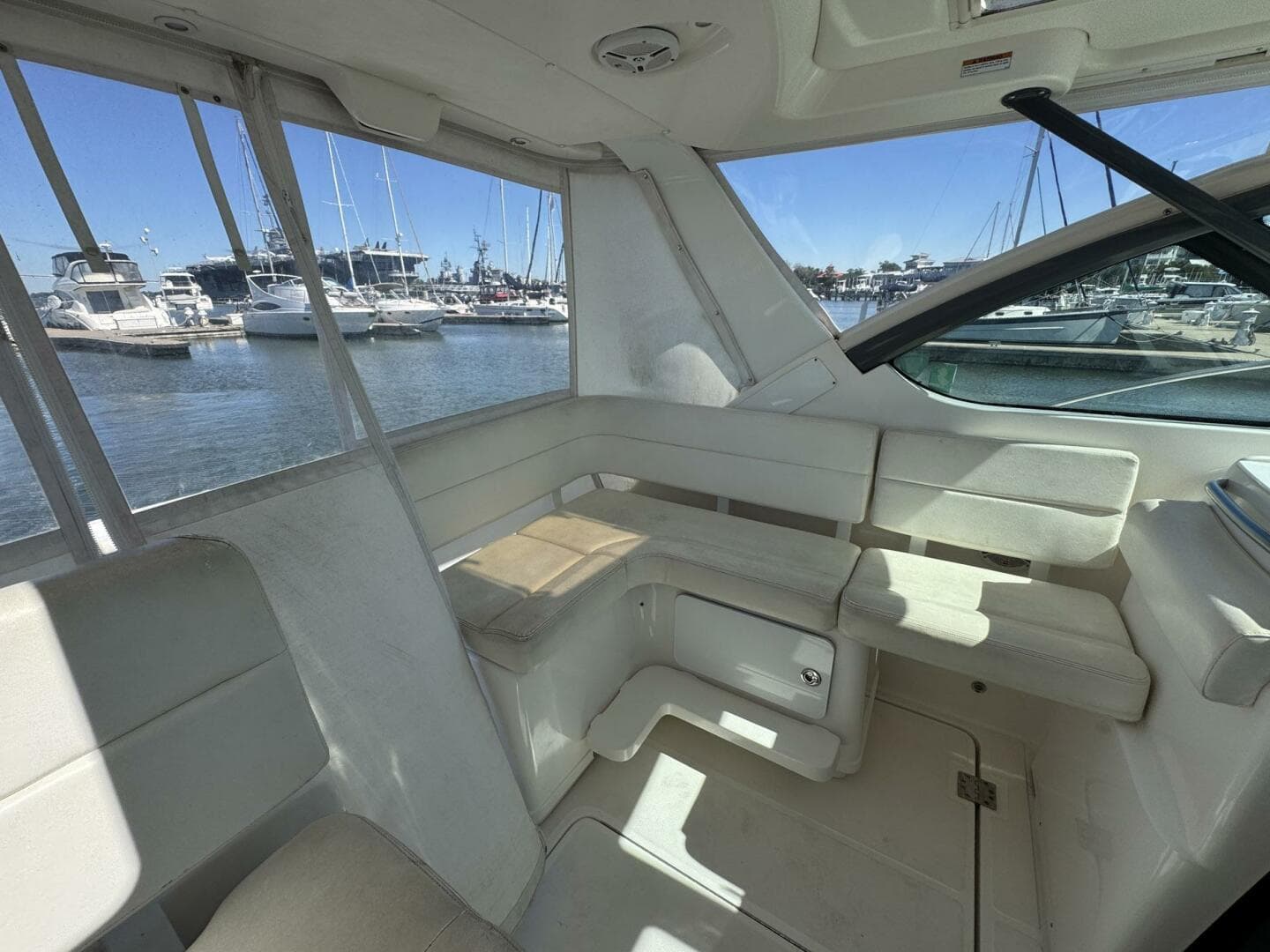 2005 Tiara Yachts 3200 Open — photo 27