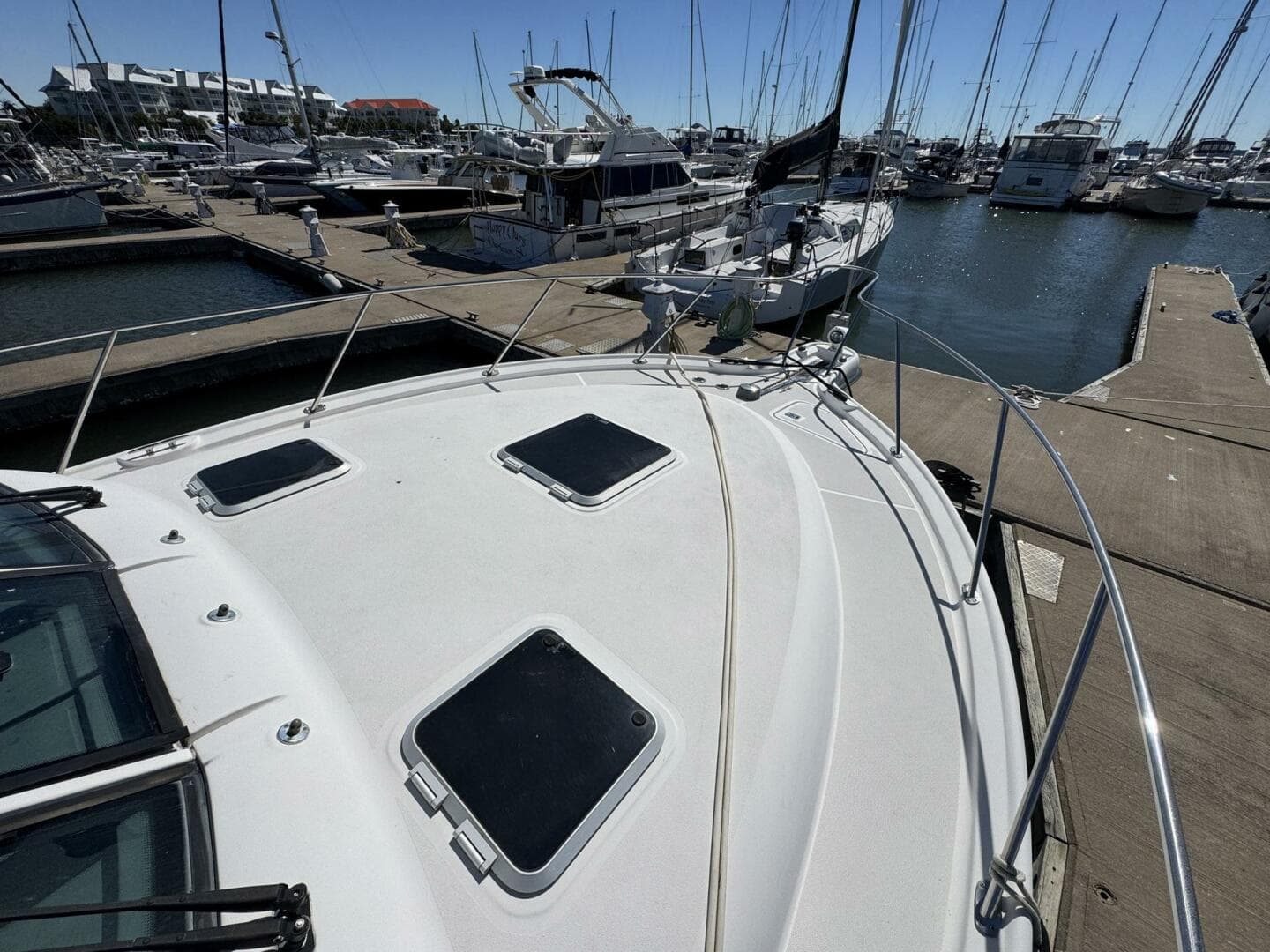 2005 Tiara Yachts 3200 Open — photo 8