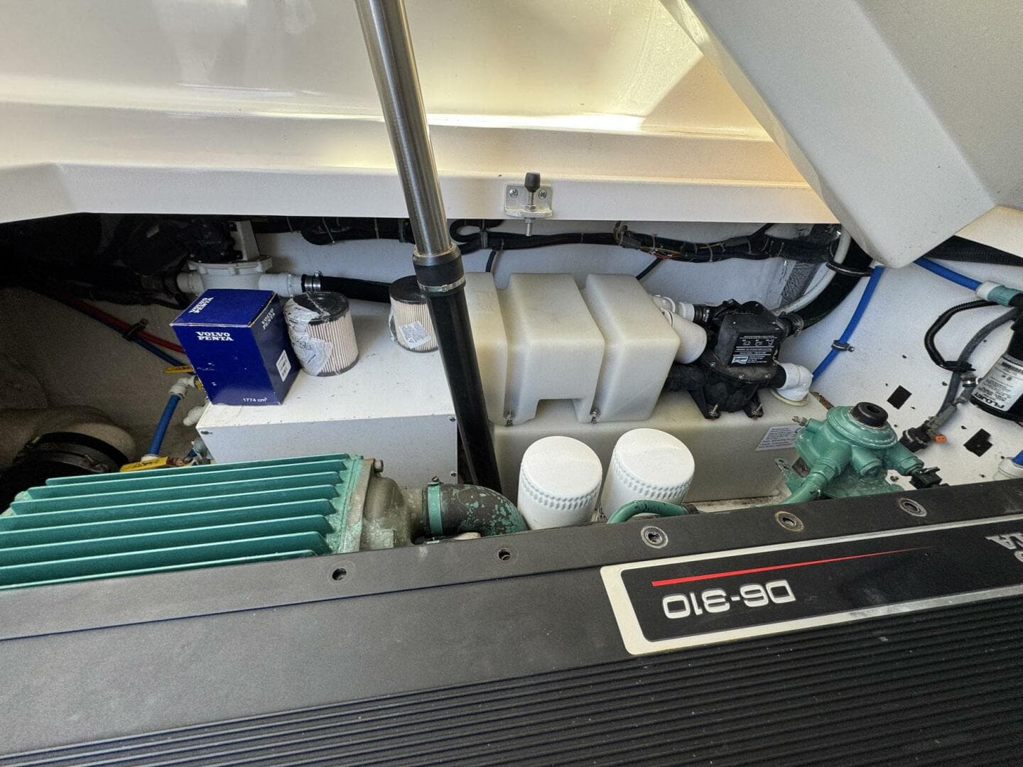 2005 Tiara Yachts 3200 Open — photo 60