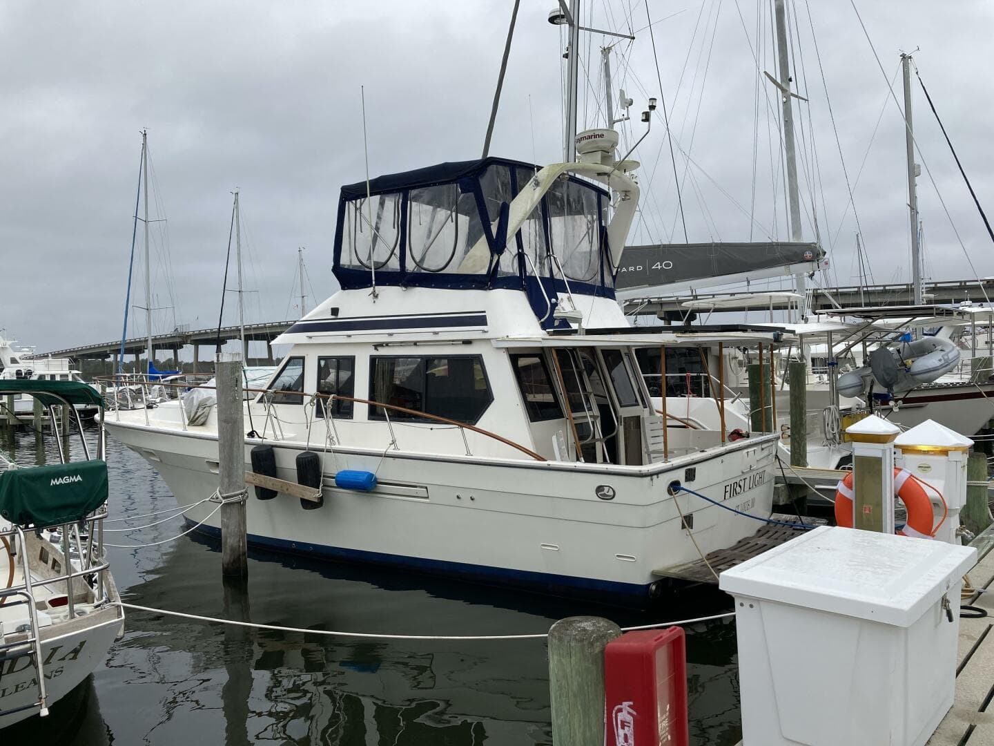 1989 Kha Shing 40 Sedan — photo 9