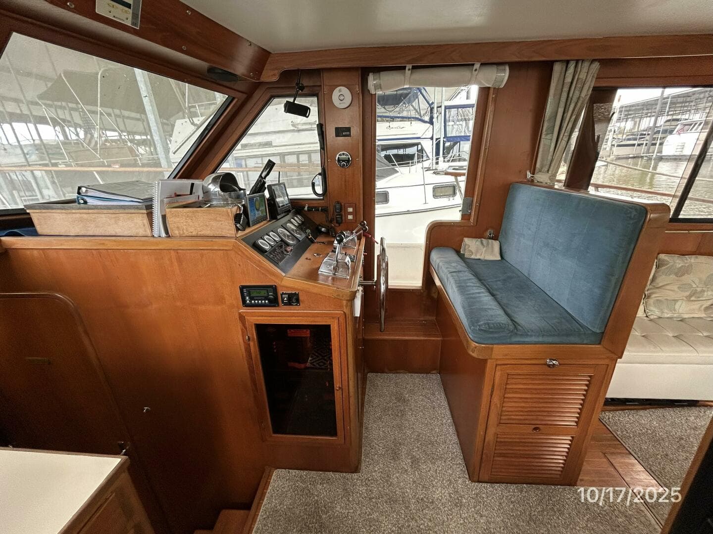 1989 Kha Shing 40 Sedan — photo 49