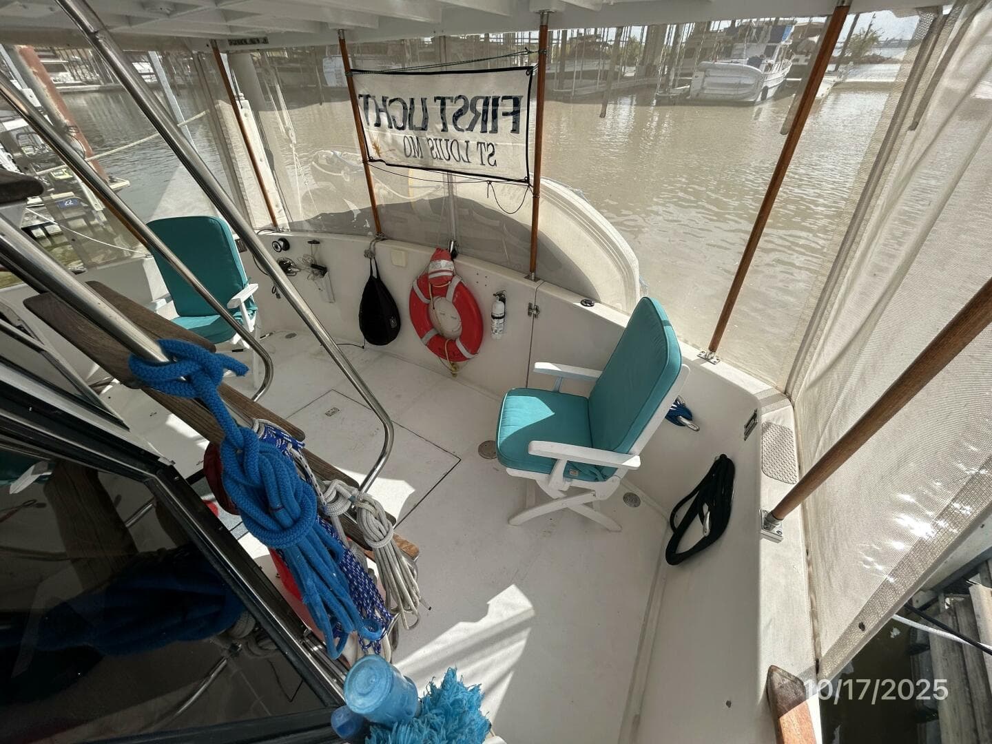 1989 Kha Shing 40 Sedan — photo 30