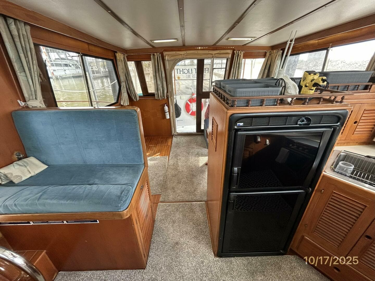 1989 Kha Shing 40 Sedan — photo 40