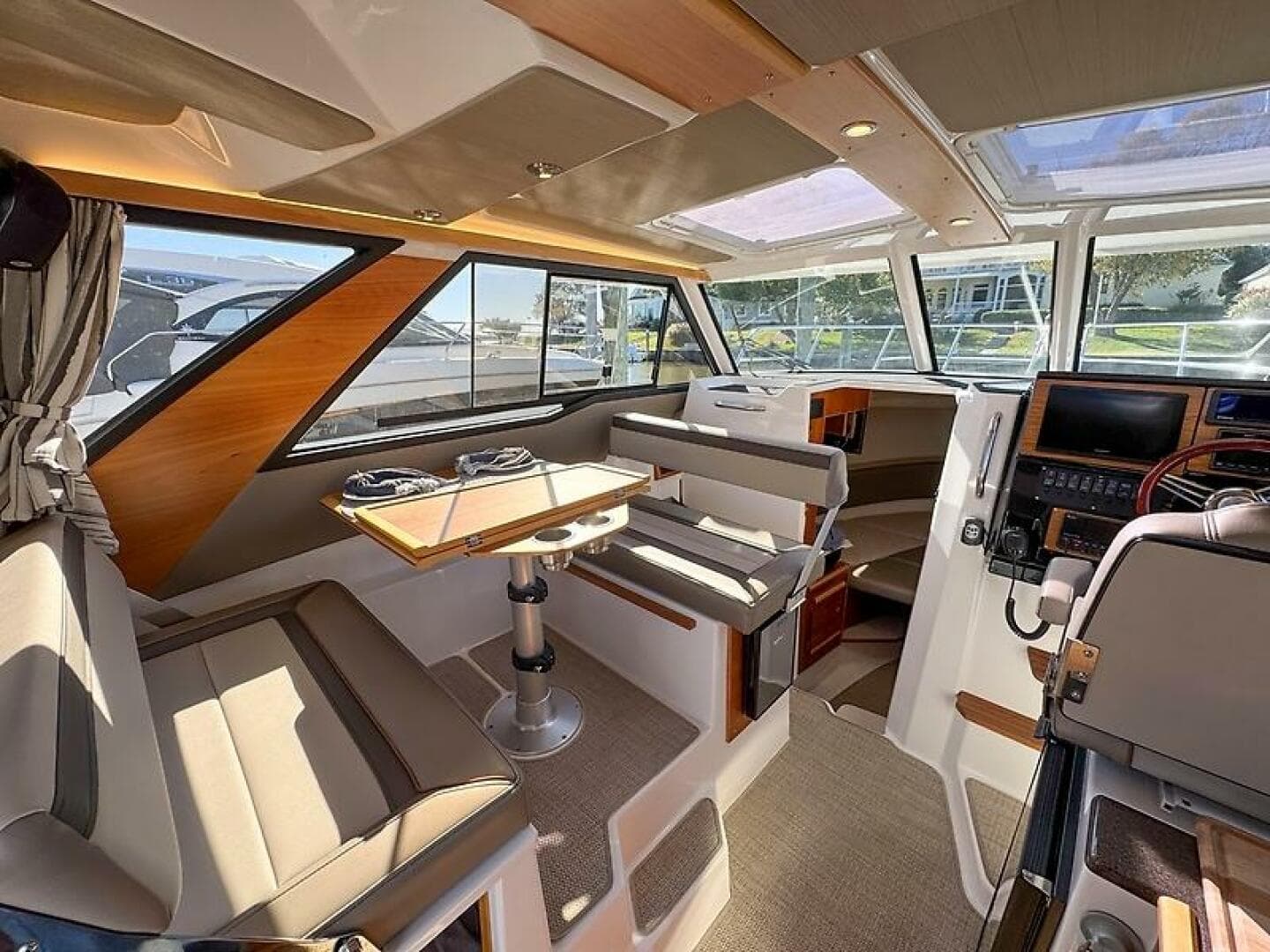 2022 Cutwater 288 C — photo 16