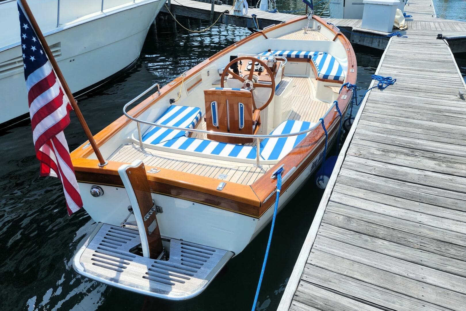 2007 Custom Flanders Bay 27 — photo 2