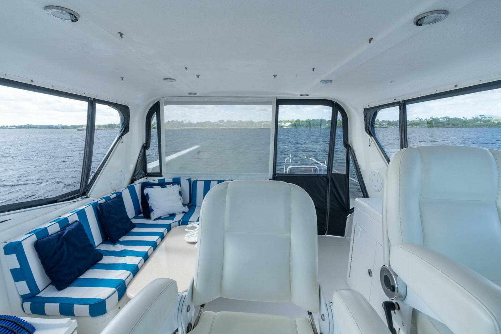 2009 Pacific Mariner 65 — photo 16