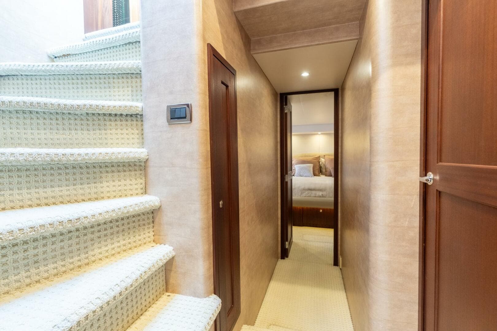 2009 Pacific Mariner 65 — photo 49