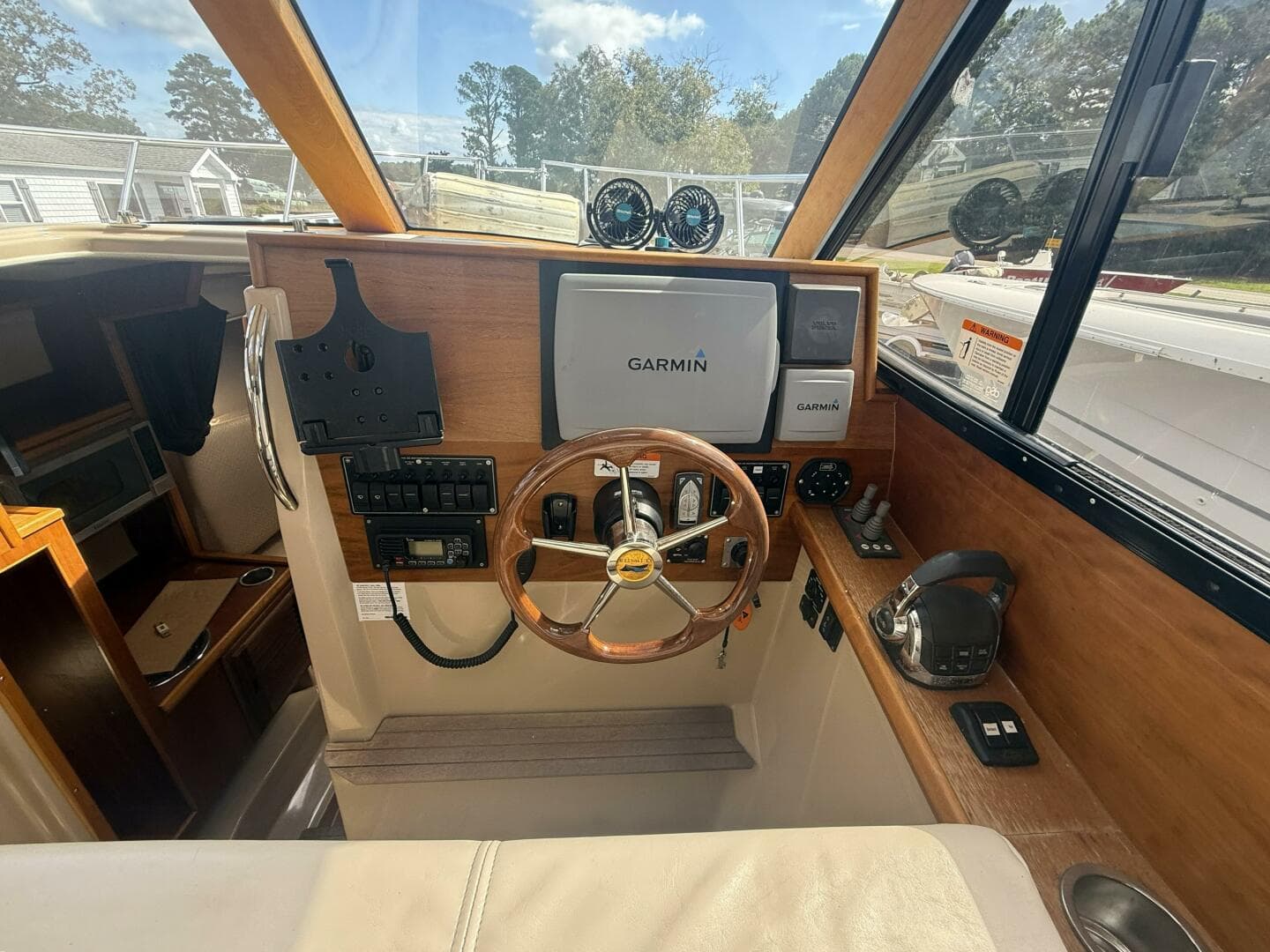 2012 Cutwater C-28 — photo 17