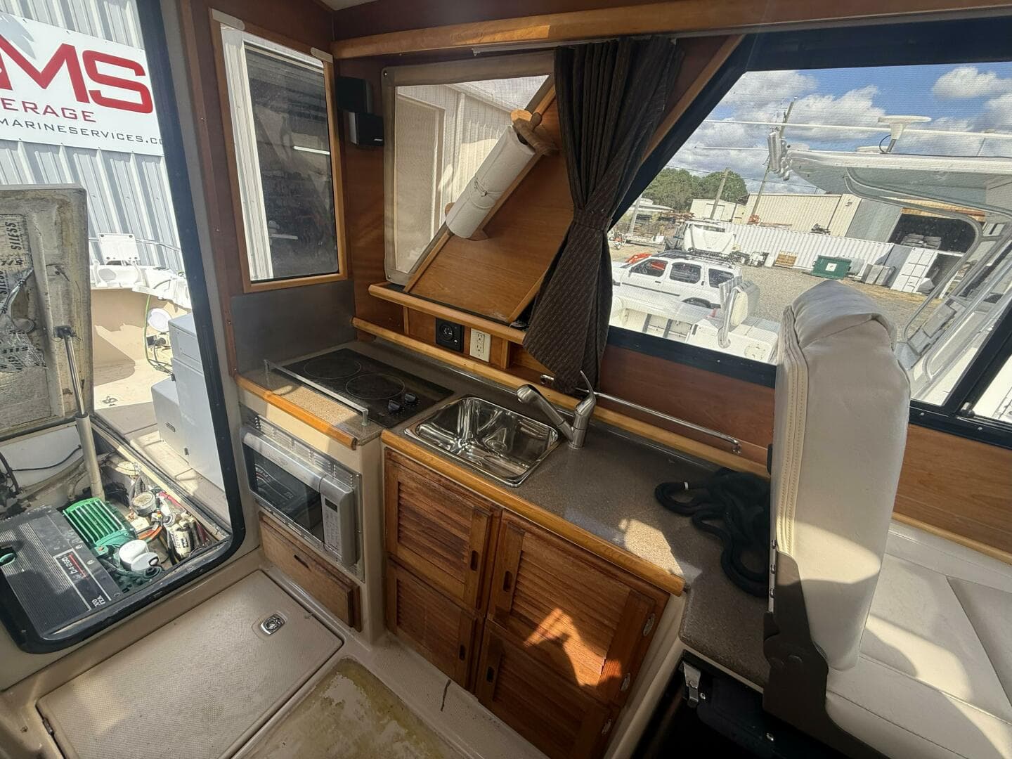 2012 Cutwater C-28 — photo 12