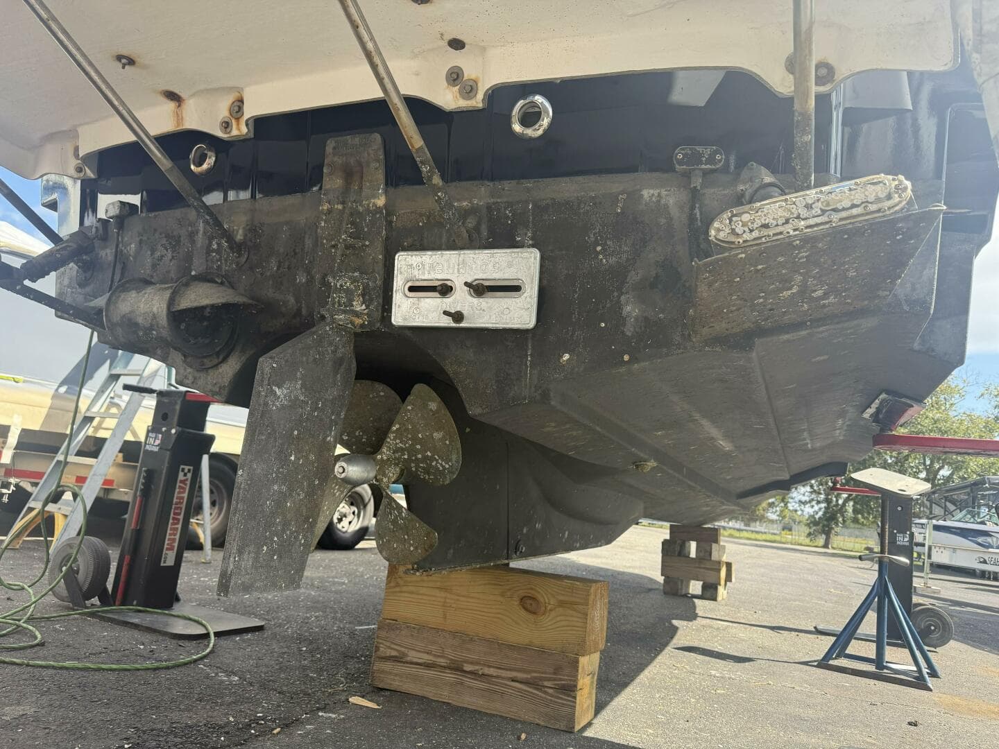 2012 Cutwater C-28 — photo 34