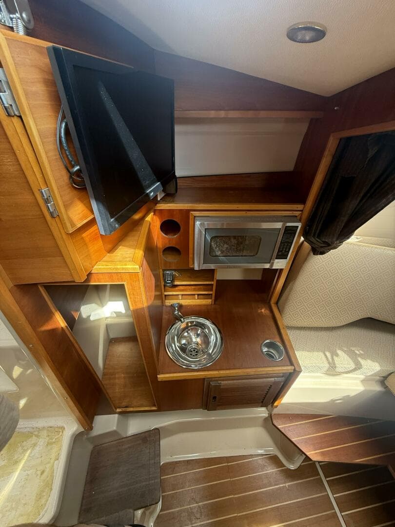 2012 Cutwater C-28 — photo 32