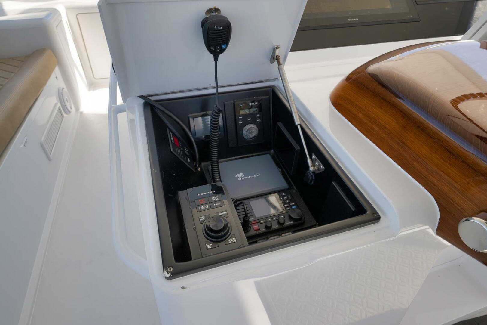 2009 Viking Convertible — photo 46