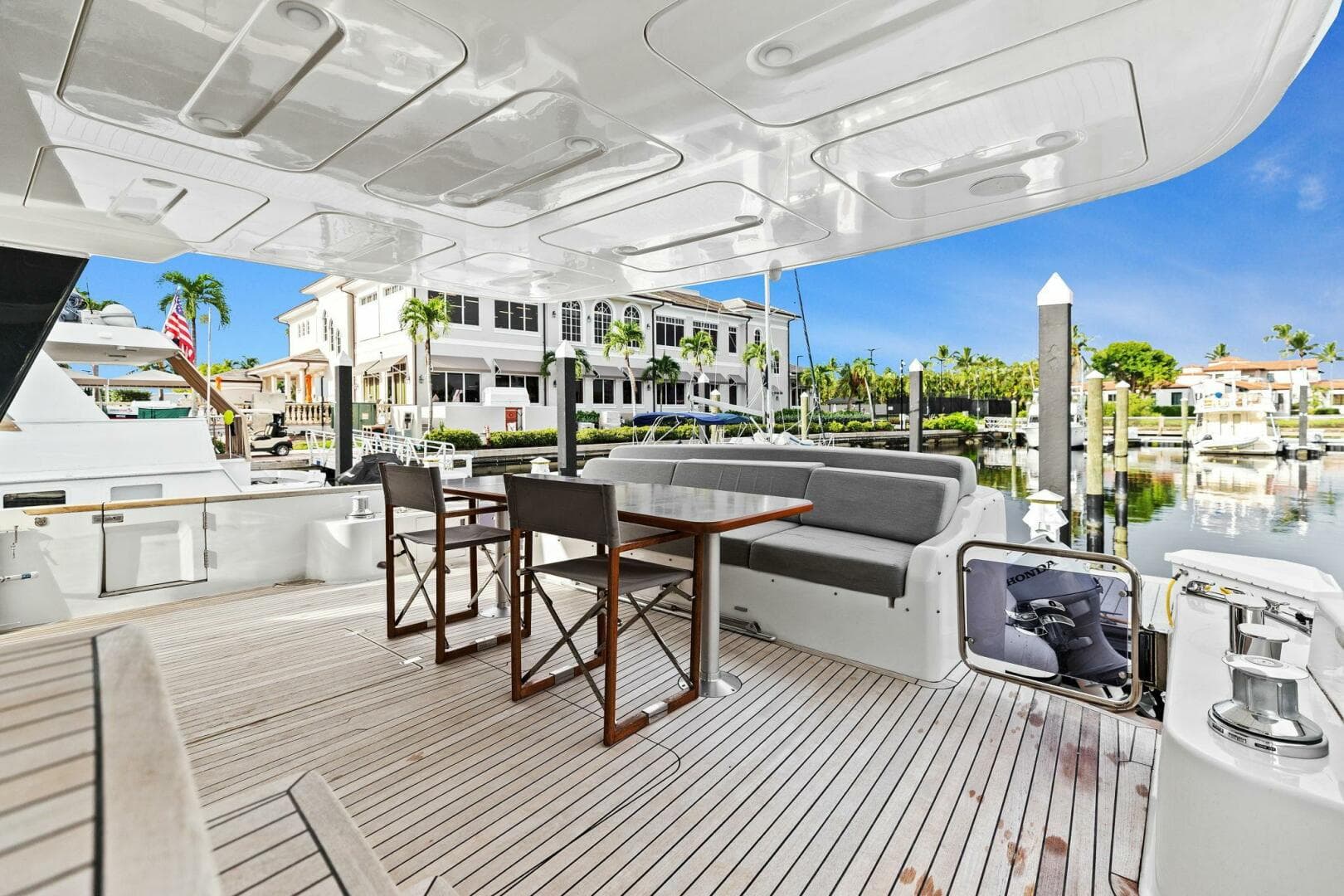 2021 Sirena 64-My — photo 52