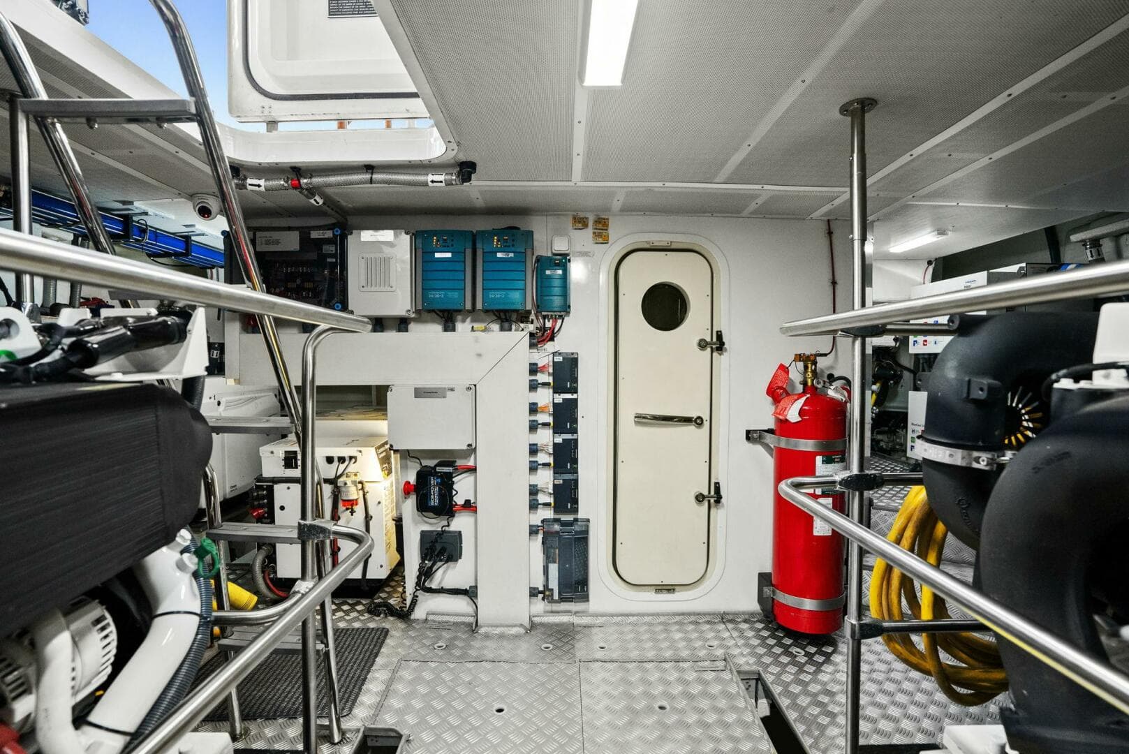 2021 Sirena 64-My — photo 63