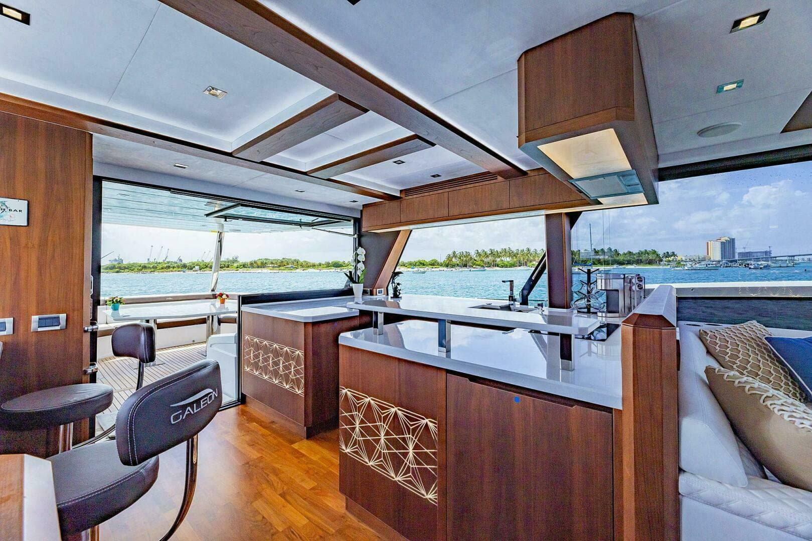 2019 Galeon 640 Fly — photo 92