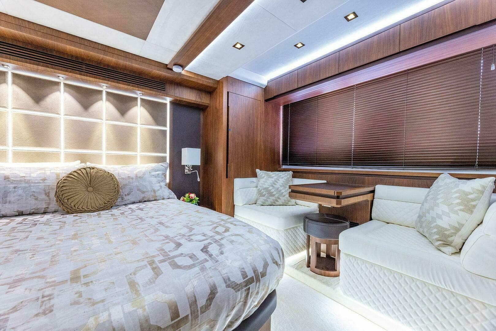 2019 Galeon 640 Fly — photo 114