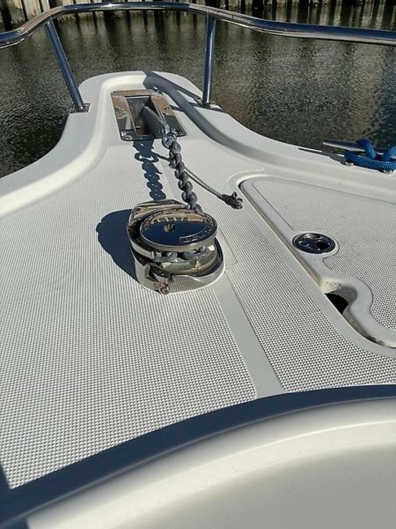 2005 Pursuit 2670 CC — photo 28