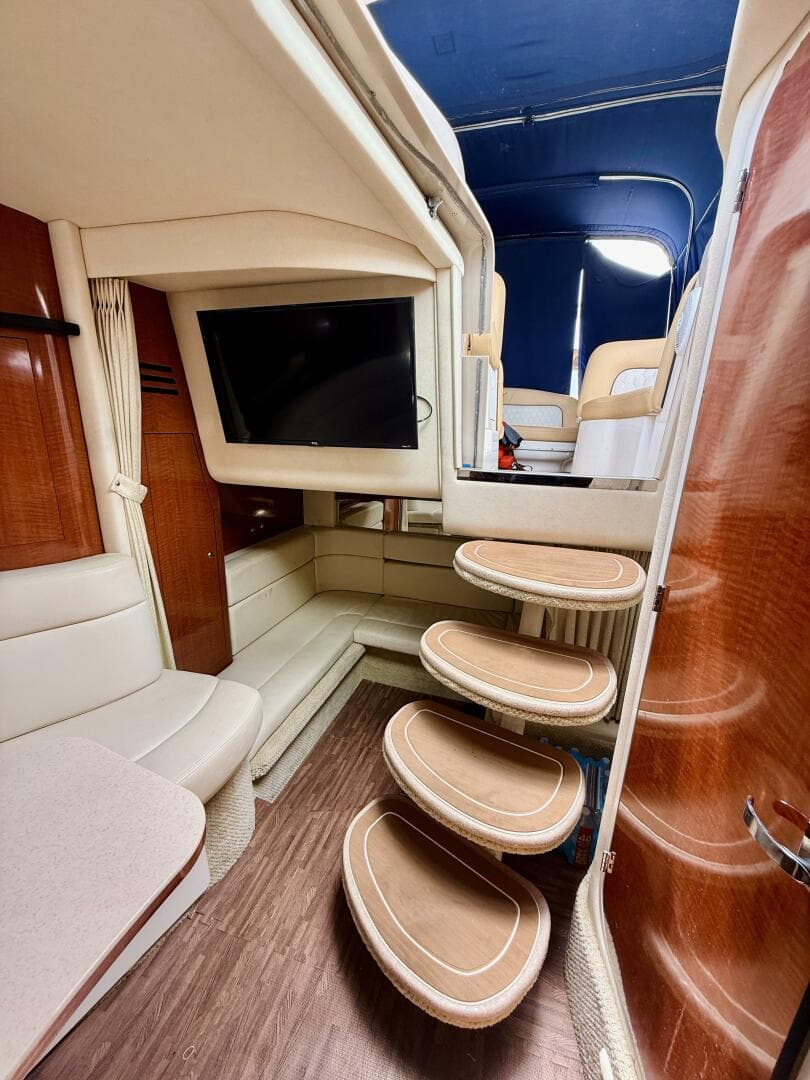 2004 Sea Ray 320 Sundancer — photo 15