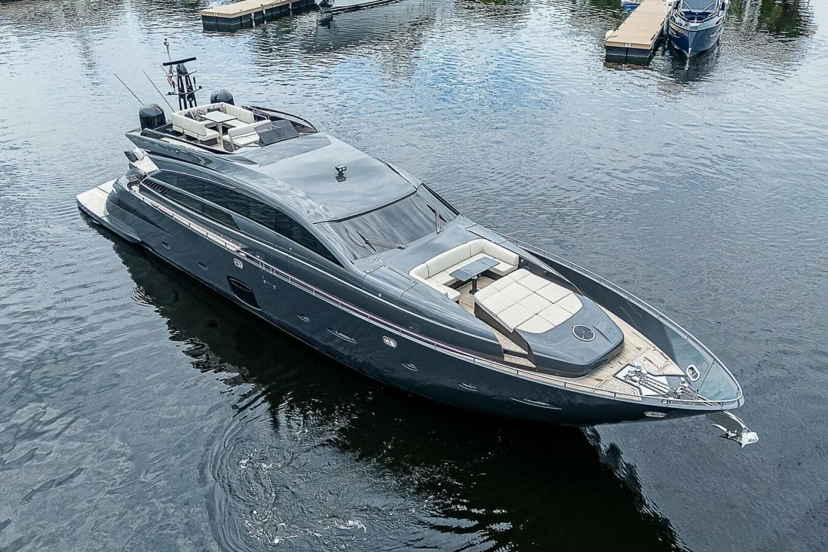 2014 Pershing 92 — photo 41