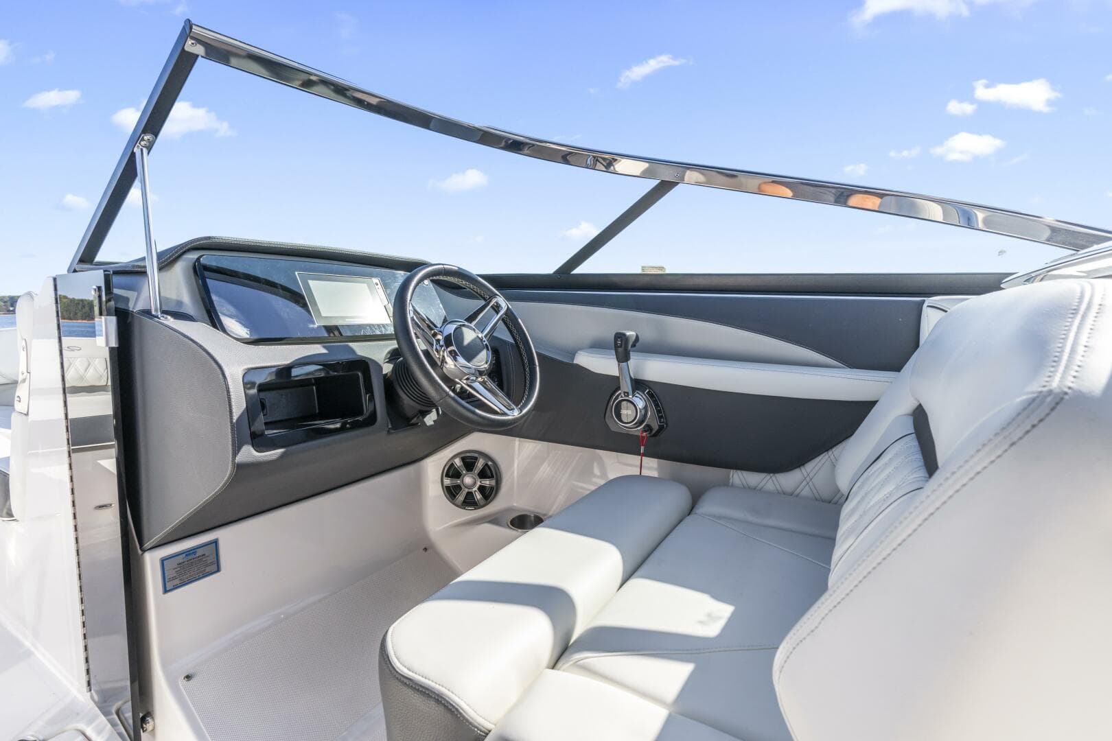 2021 Regal LS 6 — photo 15